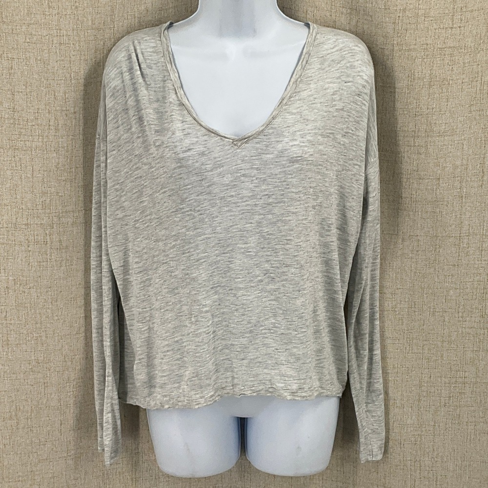 Vince V Neck Top Womens XS Grey Relaxed Minimalist Classic Luxury Long Sleeve